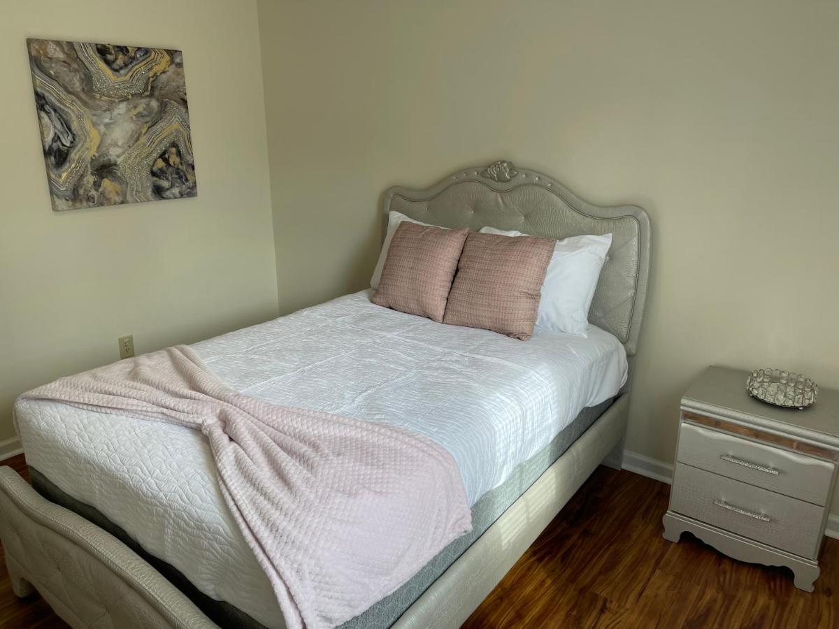 Pet- Friendly, & Close To Uptown تشارلوت المظهر الخارجي الصورة
