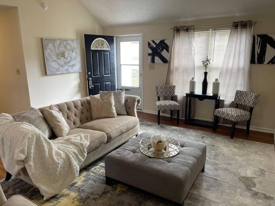 Pet- Friendly, & Close To Uptown تشارلوت المظهر الخارجي الصورة