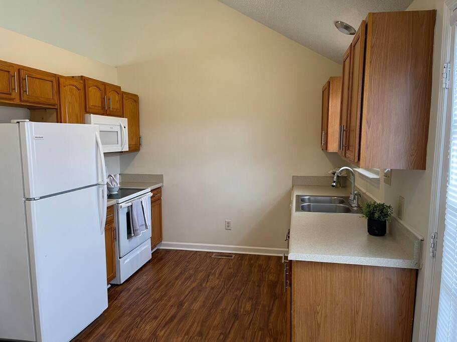Pet- Friendly, & Close To Uptown تشارلوت المظهر الخارجي الصورة